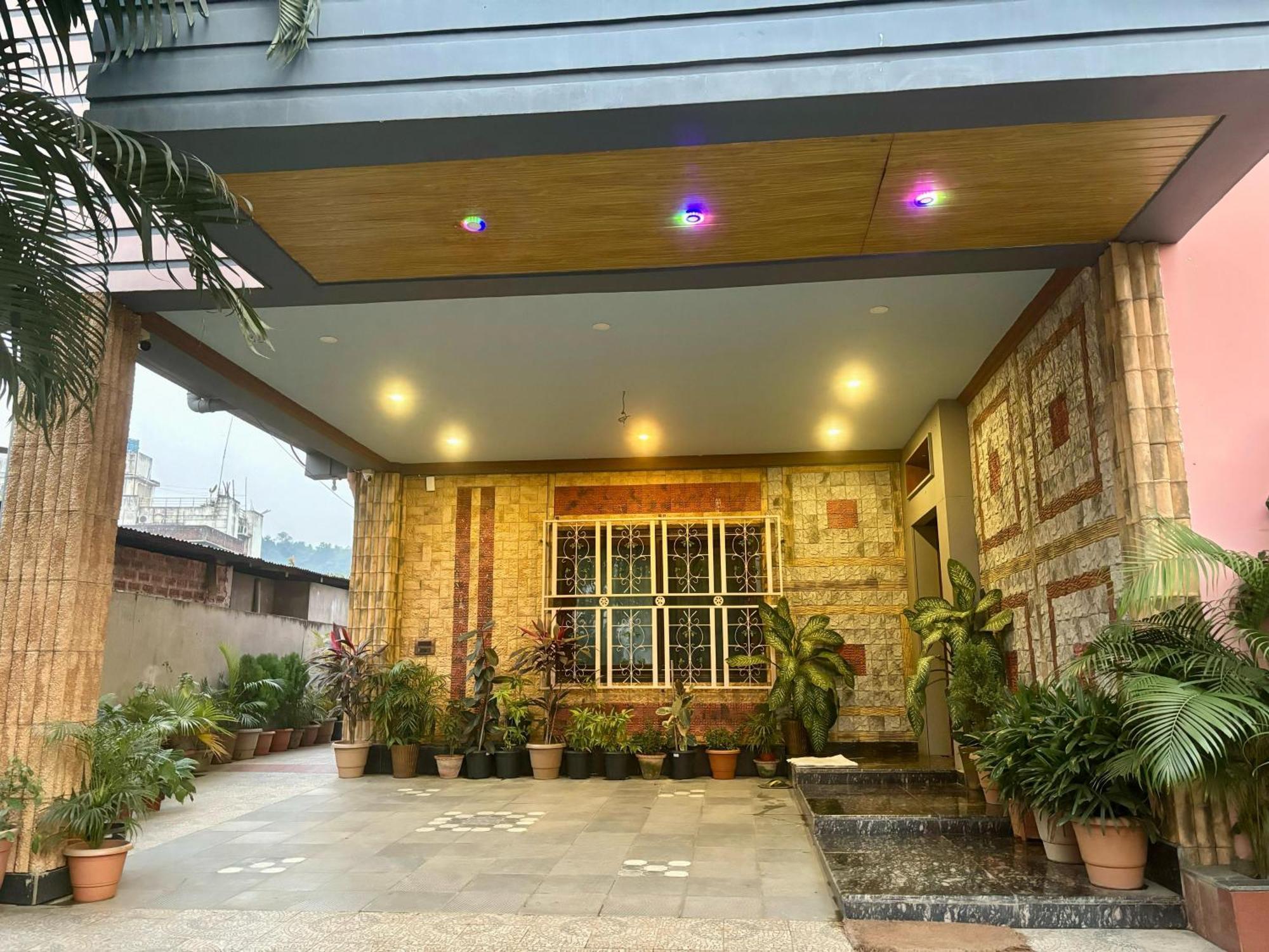 Krishna Shree Guest House Guwahati Exterior photo